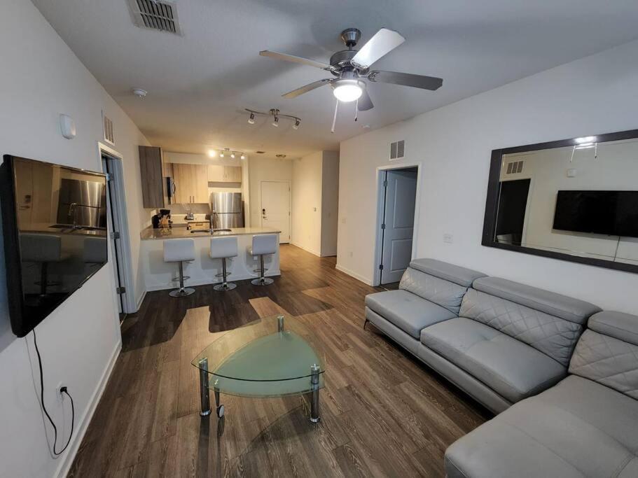 Cozy Apartments By Universal Studios Florida Орландо Экстерьер фото